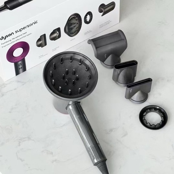 Dyson Supersonic Hair Dryer with Grey Body and Magenta Head - Picture 4 of 8